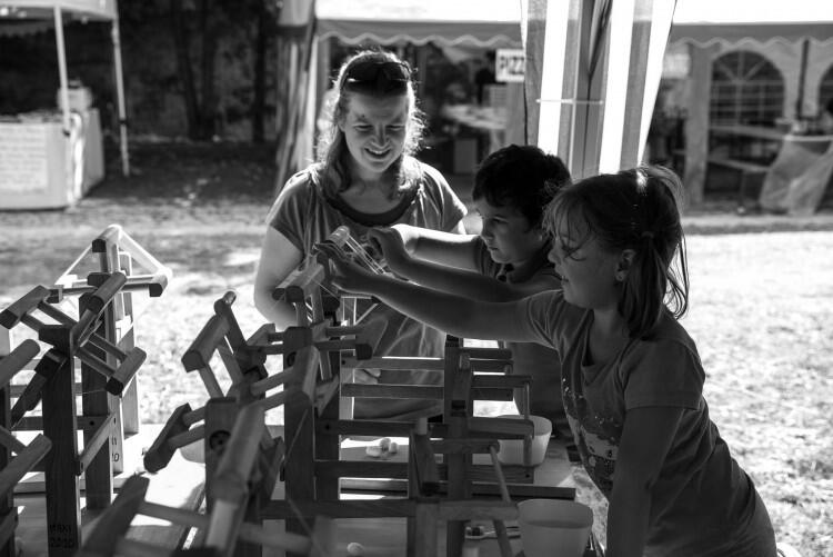 La seta e il baco 2016